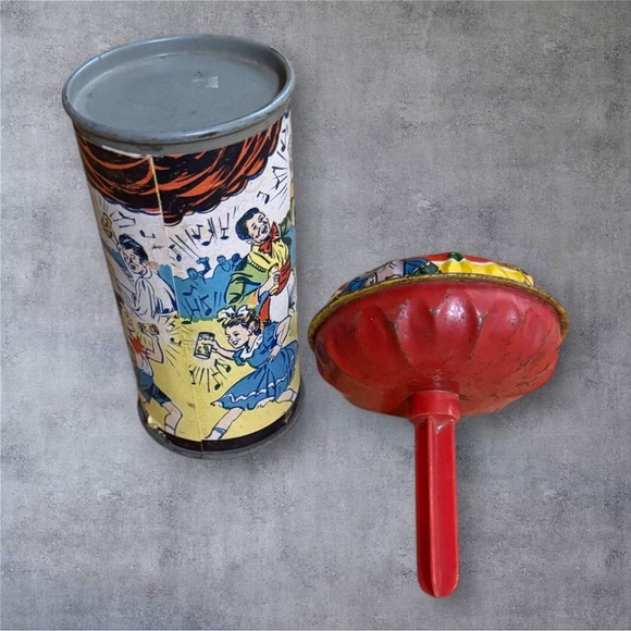 Vintage 1950's Tin Litho Noise Makers - Set of 2 - Picture 3 of 5